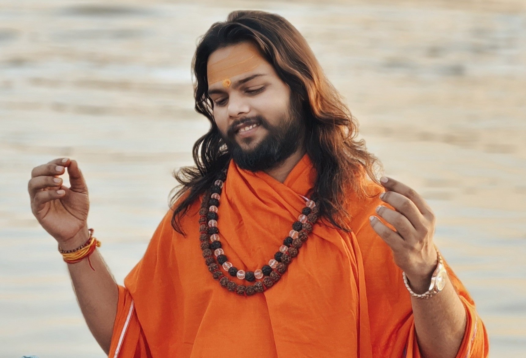 Mahant Shukdev Giri Ji Maharaj: a sanyasi since age 5, Gita scholar, yogi, writer, media voice of Sanatan Dharma and a nation-loving spiritual warrior.